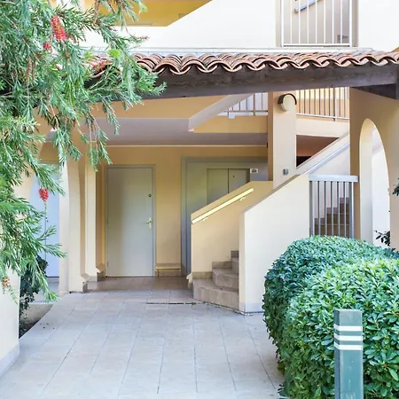 A Antibes, 33 M², Piscine Partagee * Antibes