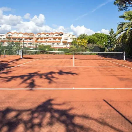 A Antibes, 33 M², Piscine Partagee * Antibes